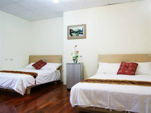 Home Town B & B Kota Hualien Bagian luar foto